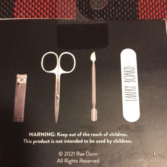 NWT Rae Dunn Manicure set - Picture 3 of 3